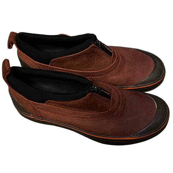 Clarks "Muckers" Women Shoe, Waterproof, Thinsulate, 8M, Red/Black, Rubber Sole - Picture 9 of 12